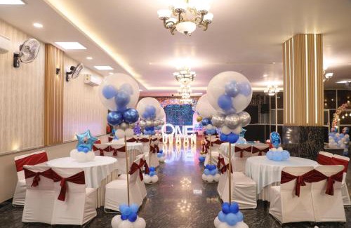 Sector 51 Hotel | Hotel Grand Manor