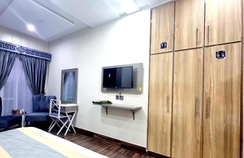 Lahore Hotel | Hotel Grand Pakeeza