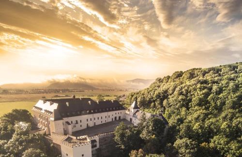 Viglas Hotel | Hotel Grand Vígľaš