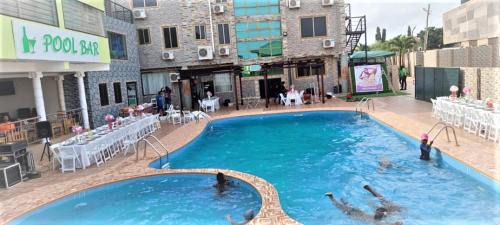 Teshie Hotel | Hotel Green