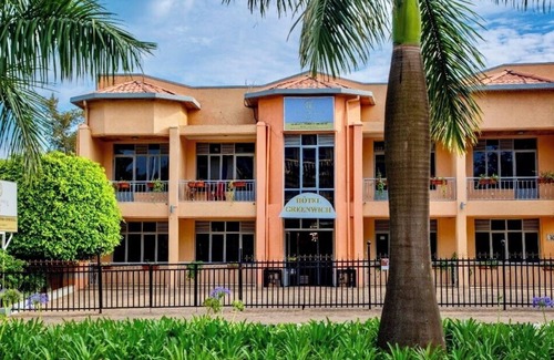 Remera Hotel | HOTEL GREENWICH