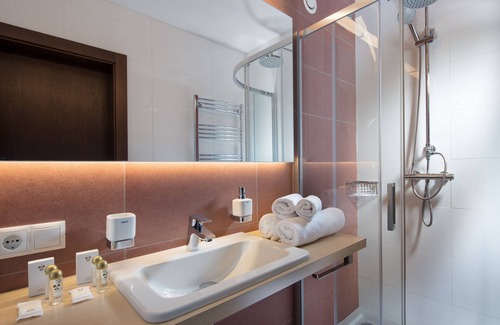 Juns Hotel | Hotel Höhlenstein