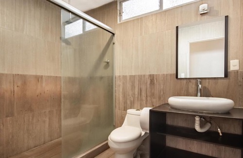 León Hotel | Hotel Halley