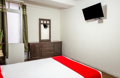 León Hotel | Hotel Halley