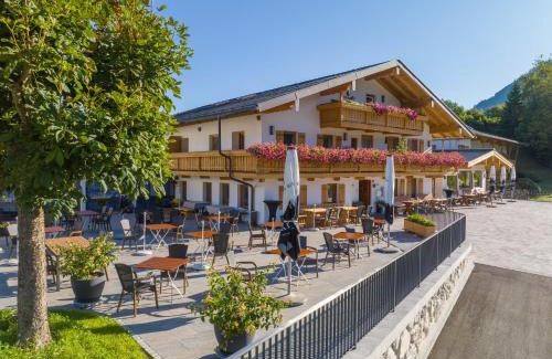 Unterschonau Cama Y Desayuno | Hotel Hanauerlehen - ruhige & zentrale Top-Lage - mit Schwimmbad, Sauna, Parkplätze & Café - bayerischer Familienbetrieb