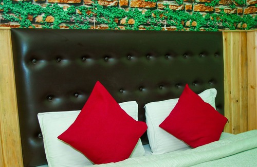 Narayangarh Hotel | Hotel Happy Home