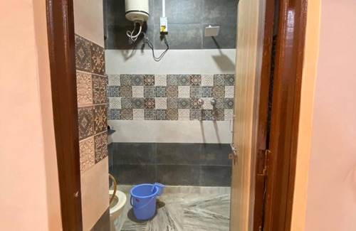 Amar Sagar Pol Hotel | Hotel Hashim By GRB