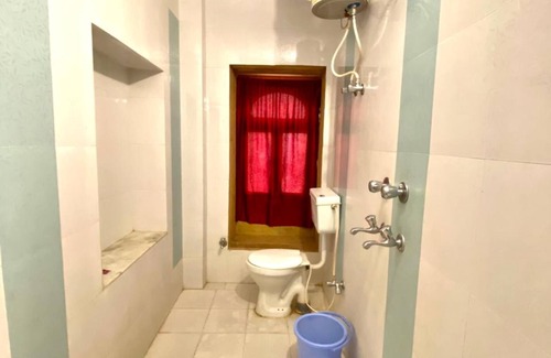 Amar Sagar Pol Hotel | Hotel Hashim By GRB