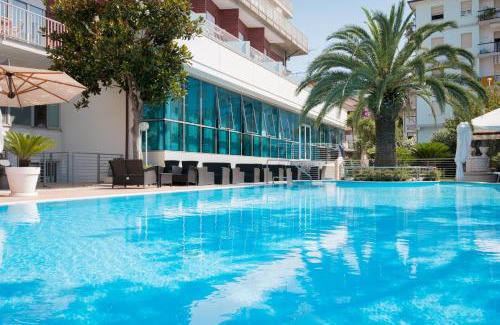 Porto d'Ascoli Hotel | Hotel Haus Charlotte