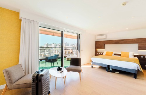 Juan-les-Pins Hotel | Hotel Helios