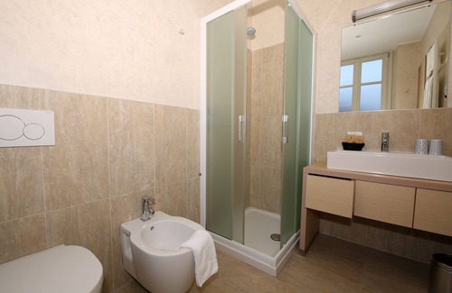 Lezzeno Hotel | Hotel Helvetia