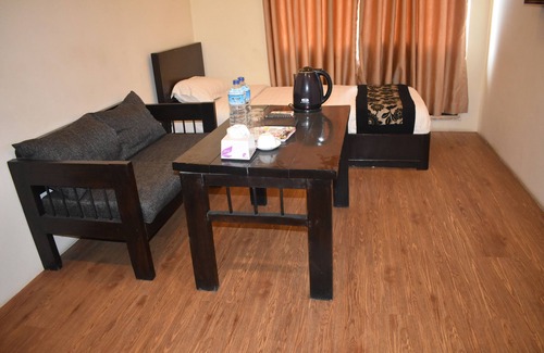 Sinamangal Hotel | Hotel Hema
