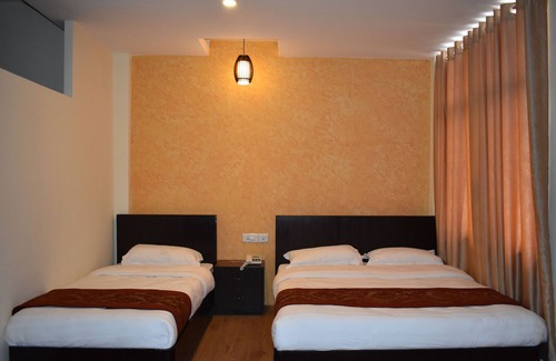 Sinamangal Hotel | Hotel Hema