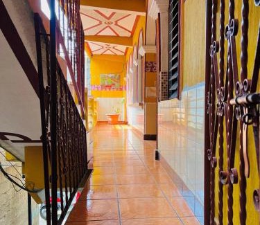 San Pedro La Laguna Hotel | Hotel Henderson