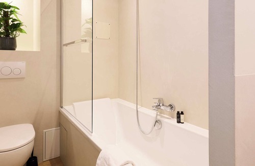 La Rochelle City Centre Hotel | Hotel Henri IV