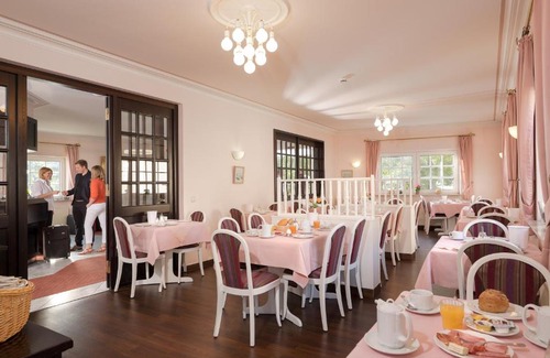 Umkirch Hotel | Hotel Heuboden