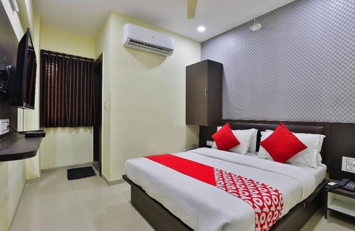 Gandhinagar Casa | Hotel Hill Look Inn