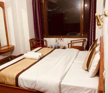 Shimla Hotel | hotel himachal holidays