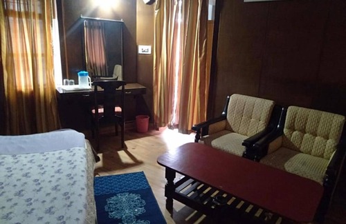 Gobind Dham Hotel | Hotel Himshikhar Joshimath