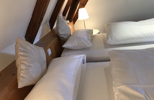 Bad Ueberkingen Casa | Hotel Hohe Schule
