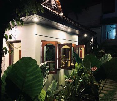 Kovalam Cama Y Desayuno | Hotel Holiday Home