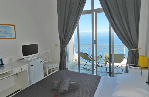 Praiano Hotel | Hotel Holiday