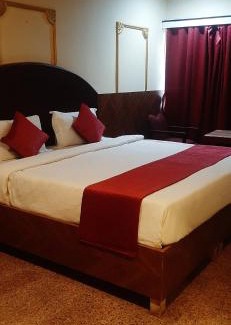 Somajiguda Hotel | Hotel I K London Residency