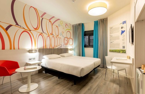 Huertas Hotel | Hotel ibis Styles Madrid Prado