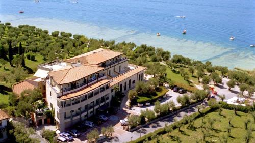 Sirmione Hotel | Hotel Ideal
