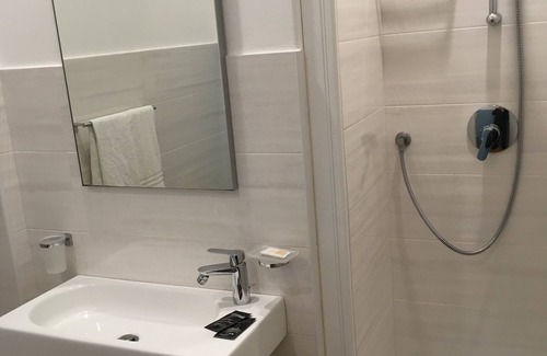 Cinisi Hotel | Hotel Il Pirata