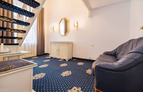 Sibiu Old Town Hotel | Hotel Imparatul Romanilor