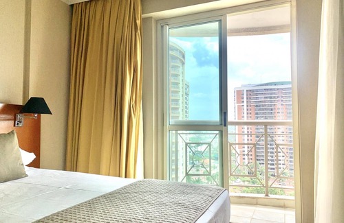 Barra da Tijuca Apartamento | Cavirio Bpremium T4 Modern Hotel Room for up to 3 People in Barra da Tijuca
