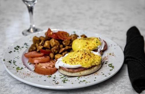Downtown Dallas Hotel | Hotel Indigo Dallas Downtown by IHG