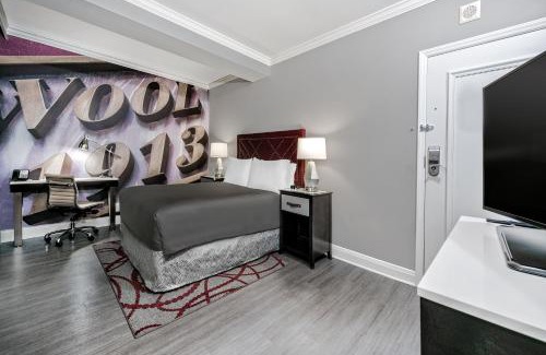 Downtown Dallas Hotel | Hotel Indigo Dallas Downtown by IHG