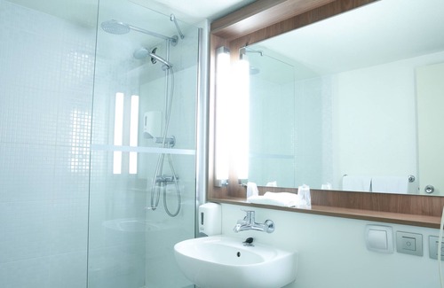 Sainte-Luce-sur-Loire Hotel | Hotel inn Design Resto Novo Sainte Luce sur Loire