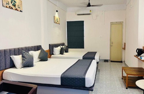 Siliguri Cabina | Hotel Insta 18