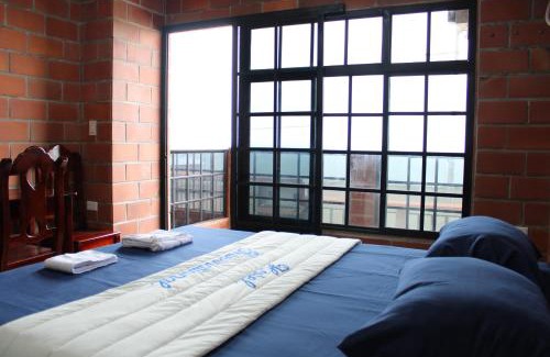Pedernales Hotel | Hotel International