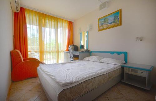 Sunny Beach Hotel | Hotel Iskar & Aquapark - All Inclusive