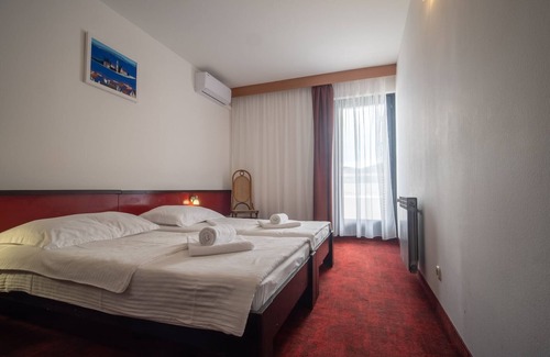 Cove Rogacic Casa | Hotel Issa - Double Room Park View 38