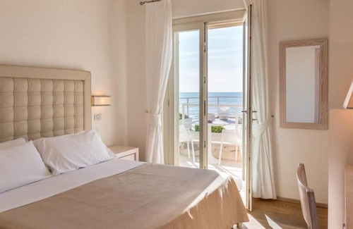 Marina di Castagneto Carducci Hotel | Hotel Alta La Vista