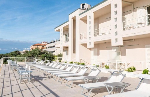 Marina di Castagneto Carducci Hotel | Hotel Alta La Vista