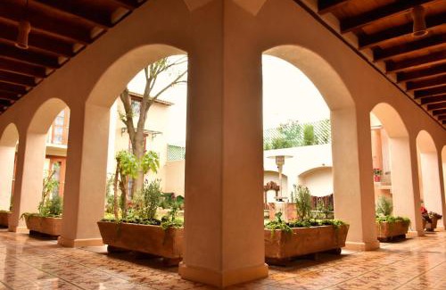 Barrio de Mexicanos Hotel | Hotel Junvay