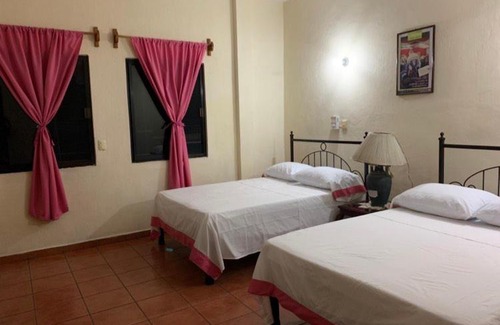 Tuxtla Gutiérrez Hotel | Hotel Jacaranda