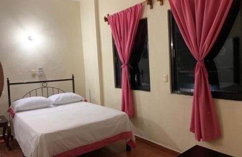 Tuxtla Gutiérrez Hotel | Hotel Jacaranda