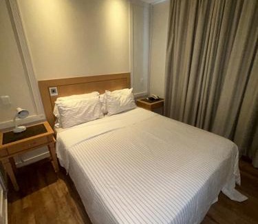 Bela Vista Hotel | Hotel Jardins Univer Pamplona com garagem 1808