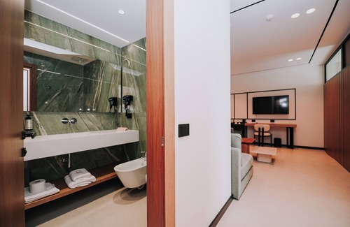 Sarande Hotel | Hotel Jaroal