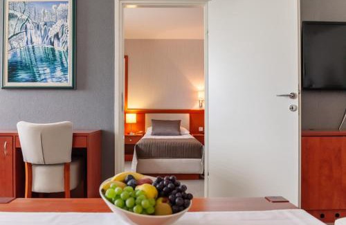 Seliste Hotel | Hotel Jezero - Plitvice Lakes National Park