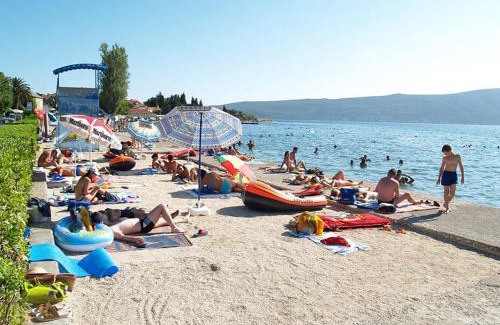 Donja Lastva Hotel | Hotel Kamelija