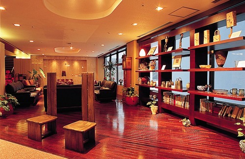 Niseko Hotel | Hotel Kanronomori