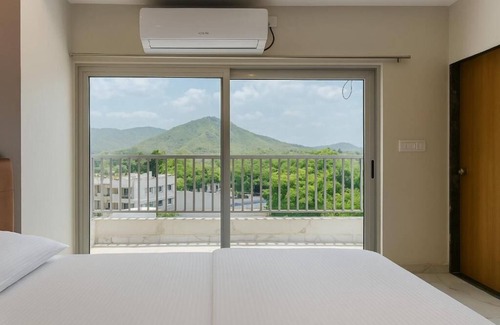 Ambaji Hotel | HOTEL KARDHAR INN